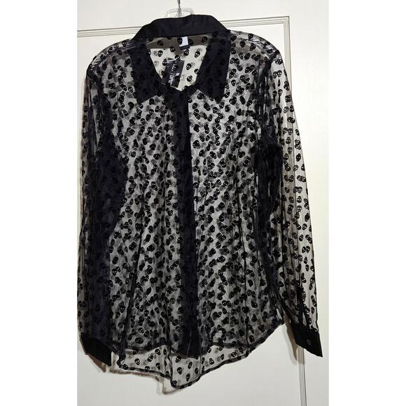 Black Flocked Skull Hot Topic Button Down Top Shirt LG Large Goth Emo Scene Alt - Picture 4 of 7